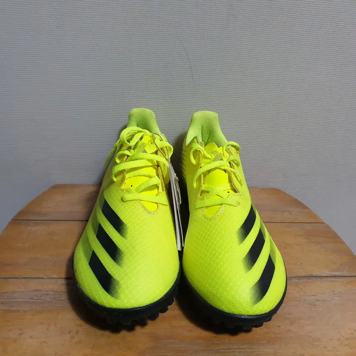 [SOLD OUT] 아디다스풋살화/260