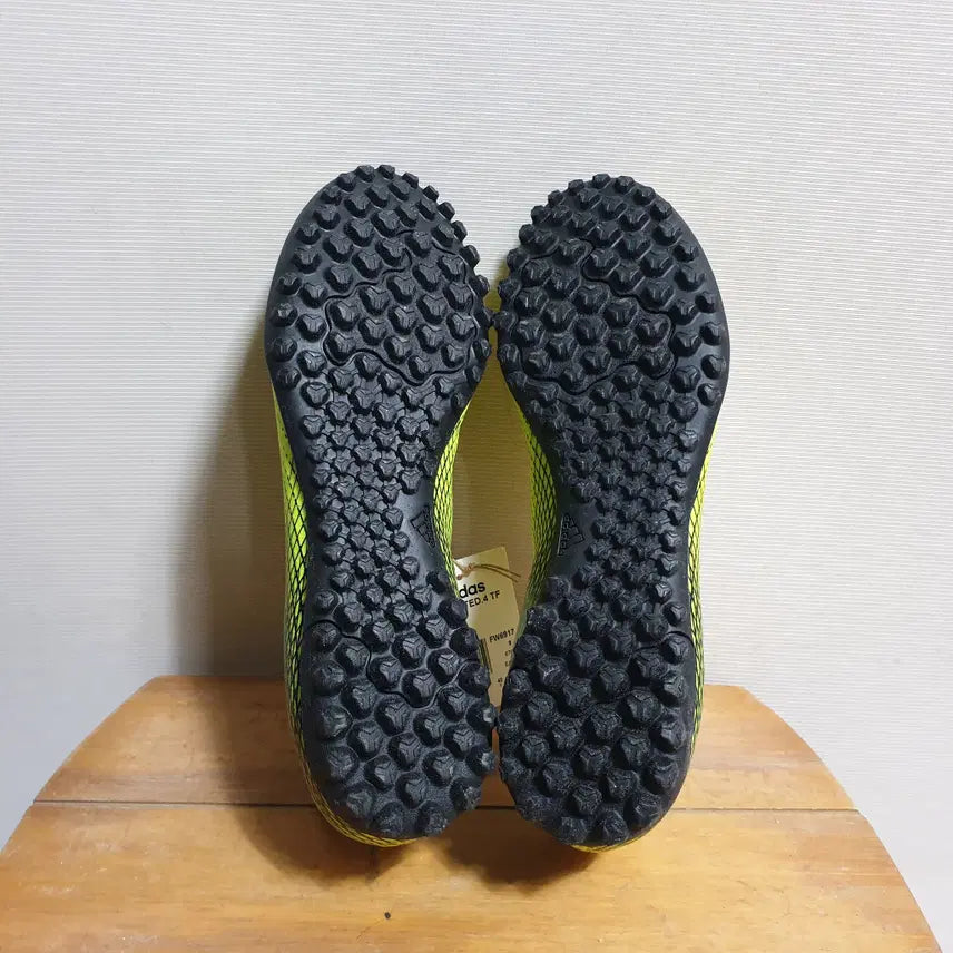 [SOLD OUT] 아디다스풋살화/260