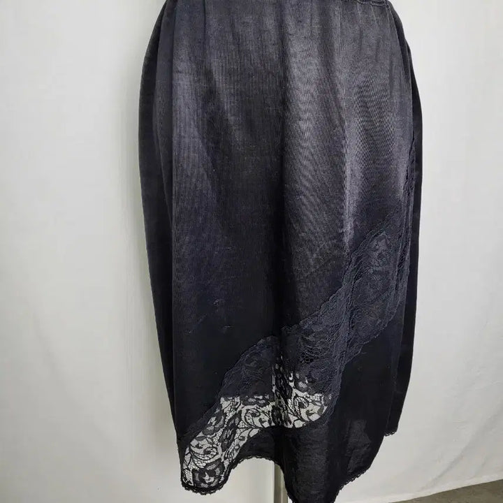 [BUNJANG] Vintage Black Lace Slip Skirt / 빈티지 블랙 레이스 슬립 스커트
