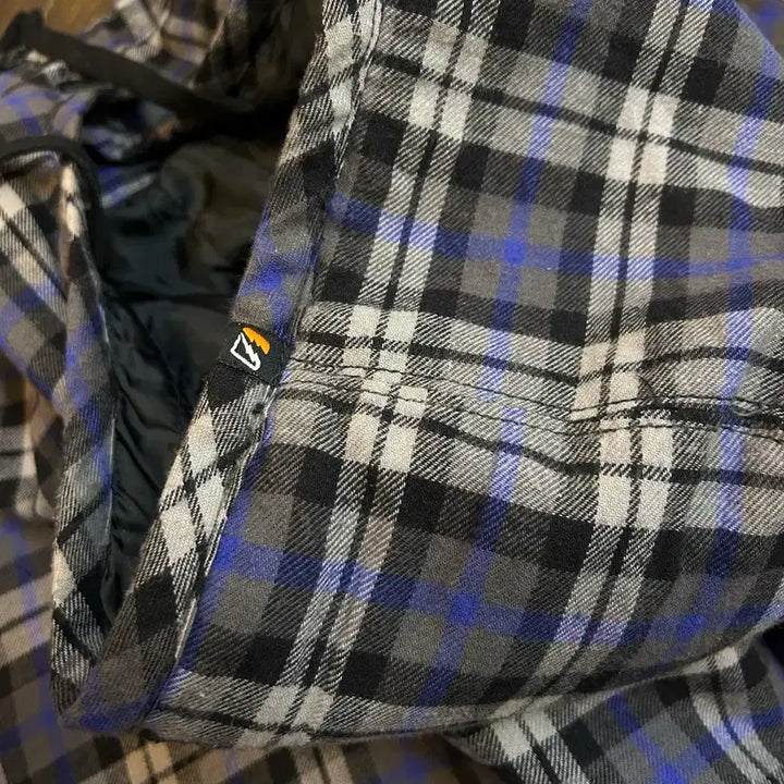 [BUNJANG] Amplify Vintage Quilted Button Hooded Shirt Jacket Burberry Check / Amplify JPN 일본 빈티지 퀼팅 버튼 후드셔켓 자켓 버버리체크