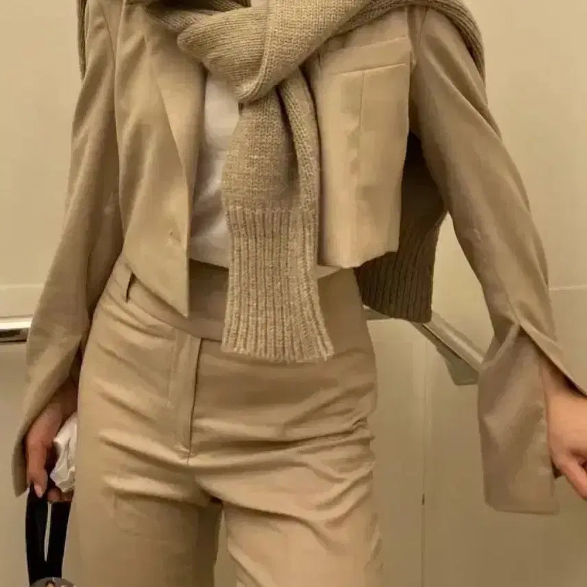 [BUNJANG] MinaSong Latte Crop Jacket / 민아송 라떼 크롭 자켓 셋업
