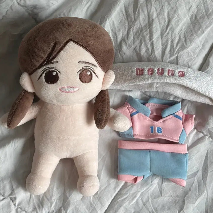 [BUNJANG] Apink Jung Eunji 20cm Kkomamung Doll / 에이핑크 정은지 인형 꼬마믕 20cm 옷 포함