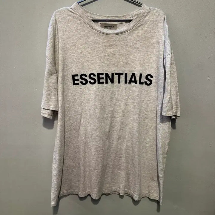 [BUNJANG] Fear of God Essential Boxy T-Shirt / 에센셜 피어오브갓 박시 티셔츠