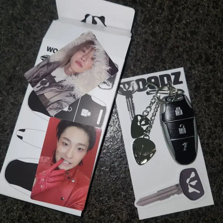 [SOLD OUT] 우즈 차키 앨범 단순개봉 판매