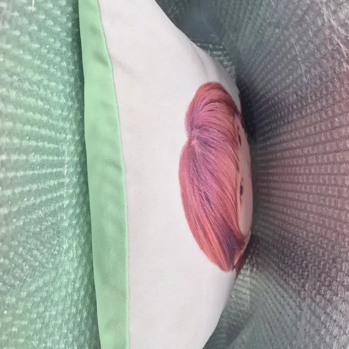 [BUNJANG] IZ*ONE Choi Yena Limited Edition Cushion Cover / 아이즈원 한정판 최예나 쿠션커버 + 솜