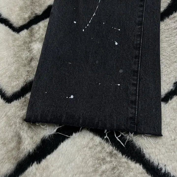 [BUNJANG] Tony Wek Painting Ankle Denim Pants / [32]토니웩 페인팅 Ankle 데님 팬츠/흑청