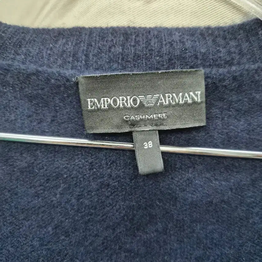 [BUNJANG] Emporio Armani Cashmere Cardigan Navy / 엠포리오 아르마니 캐시미어 가디건 네이비