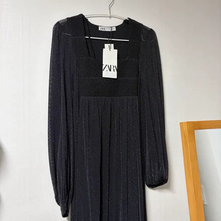 [BUNJANG] Zara Sheer Midi Dress / Zara 블랙 쉬어 미디 드레스