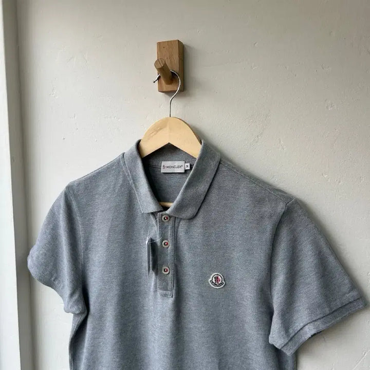 [BUNJANG] Moncler Gray Polo Shirt / 16459 - 몽클레어 그레이 반팔 카라티