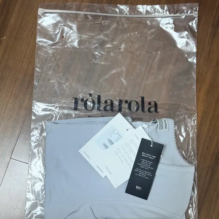 [BUNJANG] Rollerama NUBASIC Henley Neck T-Shirt Light Grey / 로라로라 NUBASIC HENLEY NECK T-SHIRT LIGHT G