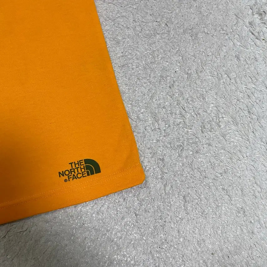 [BUNJANG] The North Face Round Neck T-shirt (M) / 노스페이스 반팔티 라운드 m 95