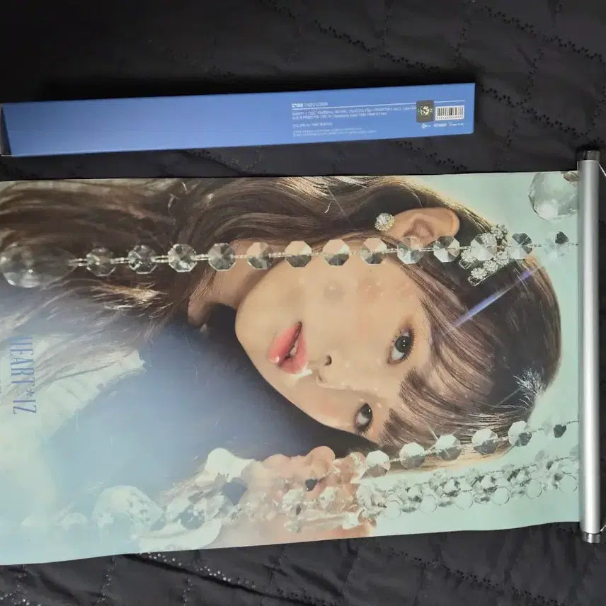 [BUNJANG] IZ*ONE Choi Yena Limited Edition Scroll / 한정판 아이즈원 최예나 족자봉