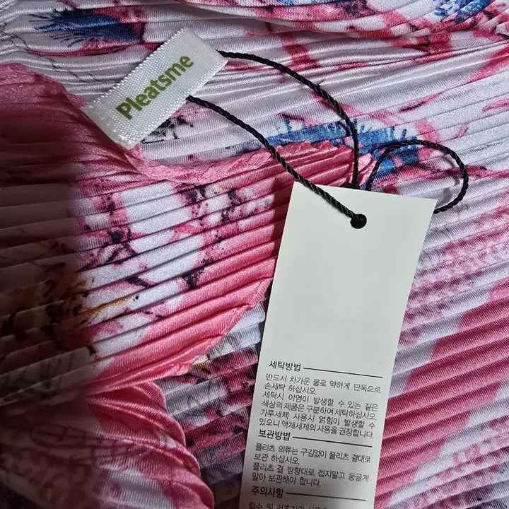 [SOLD OUT] (새상품)플리츠미 스카프