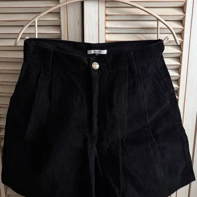 [BUNJANG] Depound Corduroy Half Pants Black S / 드파운드 코듀로이 하프팬츠 블랙 S