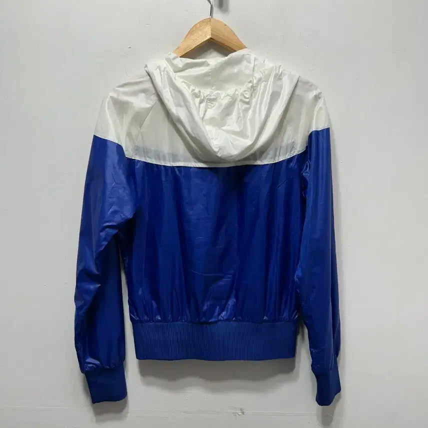 [BUNJANG] Nike Windbreaker Jacket Blue/White Women&