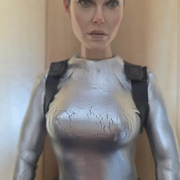 [BUNJANG] KumiK Angelina Jolie (Tomb Raider) Figure / 쿠미키 안젤리나 졸리(툼레이더)  피규어