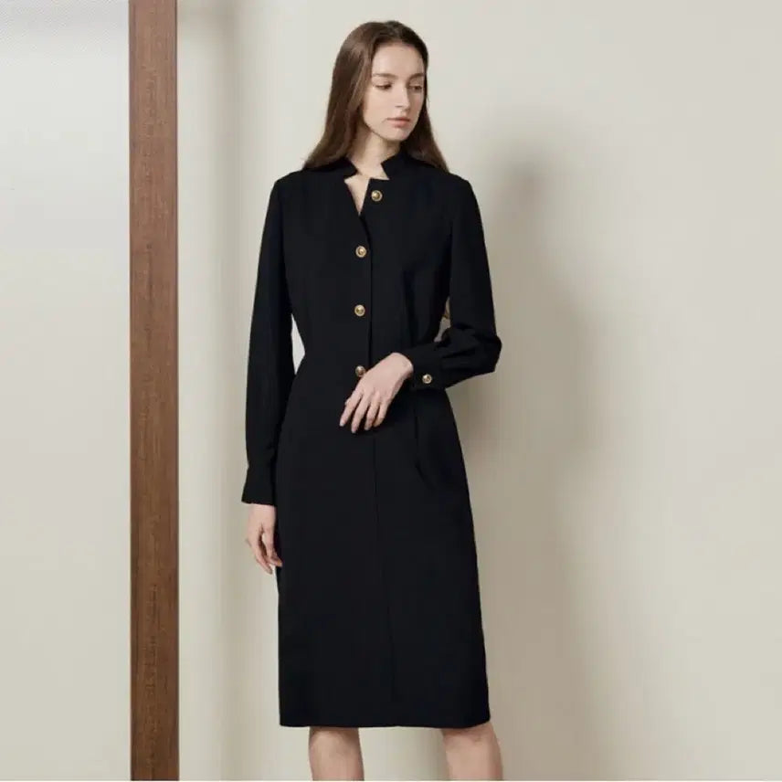 [BUNJANG] AITZU BABBA Black Cutting Volume Long Dress / 아이잗바바 백 커팅 볼륨 원피스