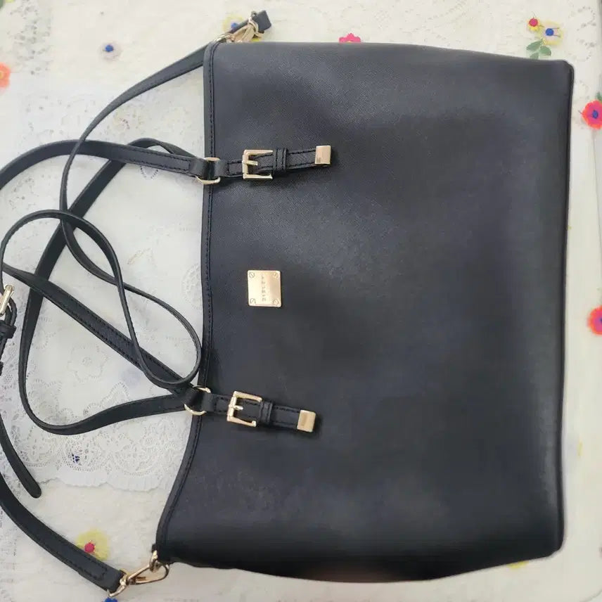 [BUNJANG] Sisley Black Handbag Tote Shoulder Bag / 시슬리~블랙 핸드백 토트백 숄더백 수납공간 넉넉