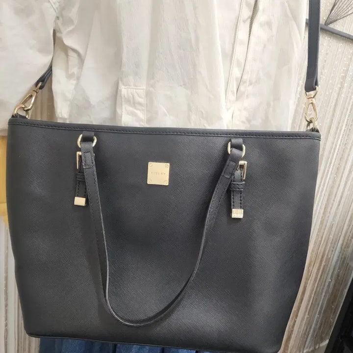 [BUNJANG] Sisley Black Handbag Tote Shoulder Bag / 시슬리~블랙 핸드백 토트백 숄더백 수납공간 넉넉