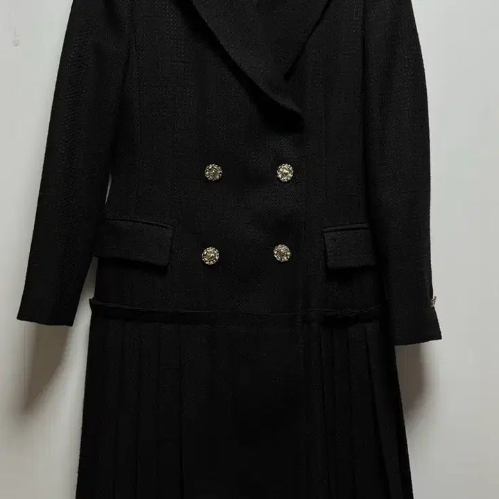 [BUNJANG] ON&amp;ON Double-Button Pleated Skirt Dress / 온앤온 더블버튼 플리츠 스커트 원피스 66