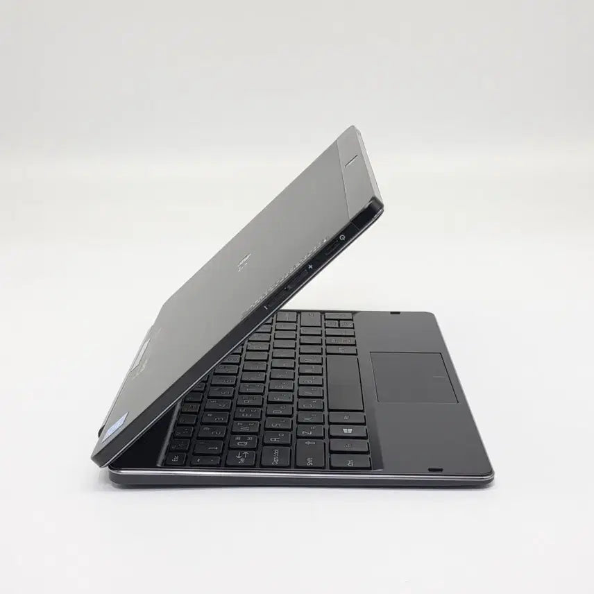 [BUNJANG] LG 2-in-1 Laptop Tablet PC (10.1-inch, Atom x5-Z8350, 2GB RAM, 64GB Storage) / (A급)엘지 LG 2in1 투인원 노트북, 태블릿PC  간단한영상,사무용