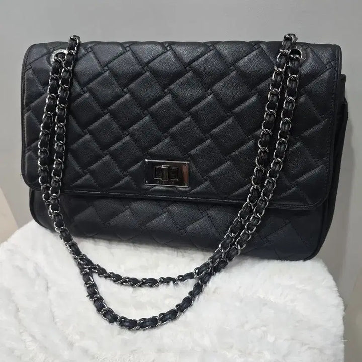 [BUNJANG] Sisley Black Chain Bag / 시슬리 블랙  체인백