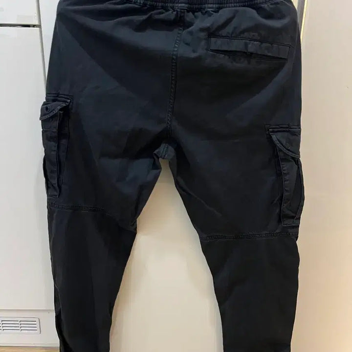 [BUNJANG] Stone Island 23FW Denim Jogger Pants (Washed Black) / 23fw 스톤아일랜드 데님조거바지 32-34