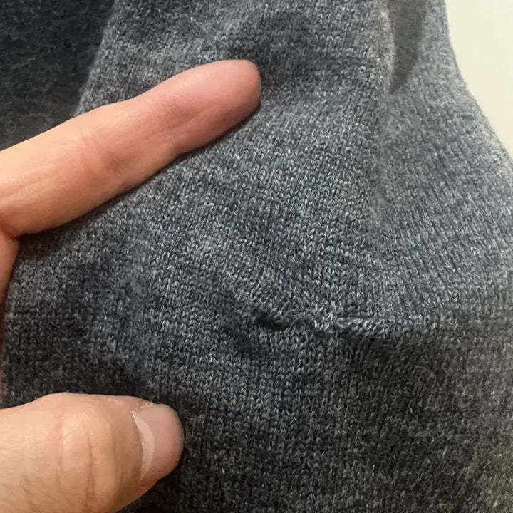 [BUNJANG] Comme des Garçons Gold Emblem Cardigan Charcoal M / 꼼데가르송 골드와펜가디건 M