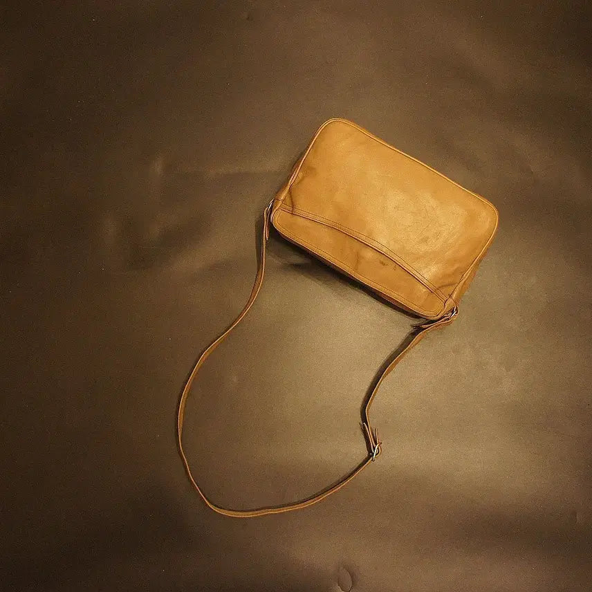 [BUNJANG] Vintage Leather Crossbody Bag / 7145 크로스가방 크로스백 가죽백 가죽가방 빈티지가방 여성가방 남자백