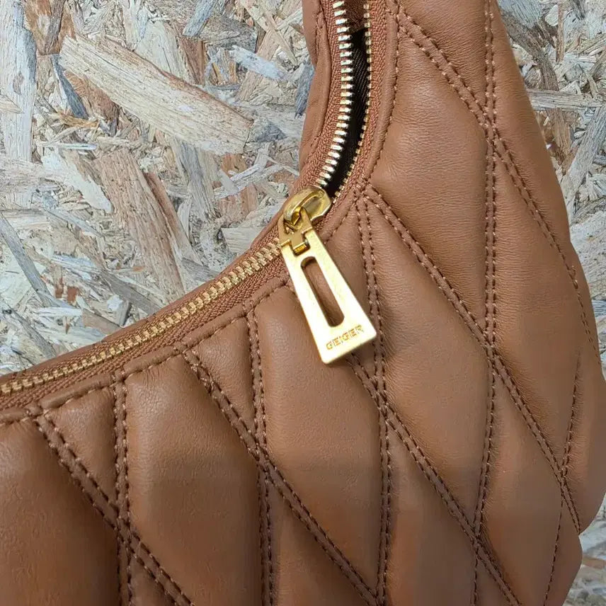 [BUNJANG] GEIGER Quilted Rempel Hobo Bag Brown / GEIGER 퀼팅 램펠 호보백 브라운