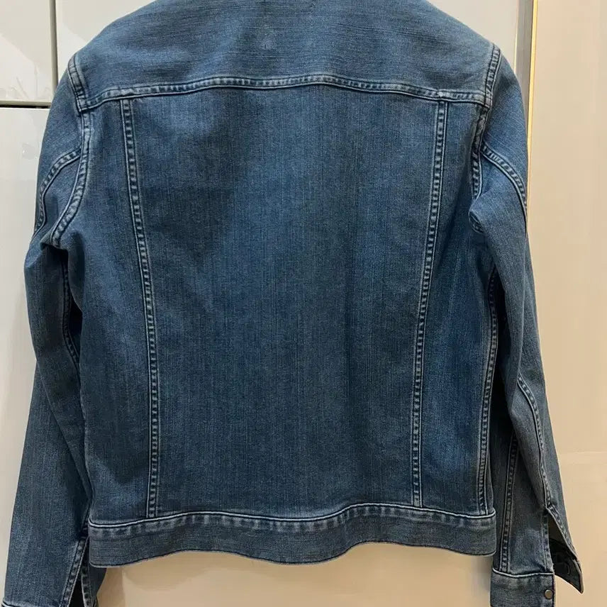 [BUNJANG] Theory Denim Jacket Size S / 띠어리 청자켓 S
