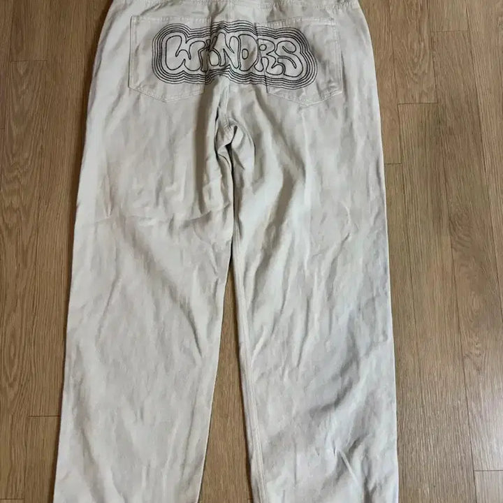 [BUNJANG] Weeekenders Chain Stitch Denim Pants / 위캔더스 CHAIN STITCH DENIM PANTS