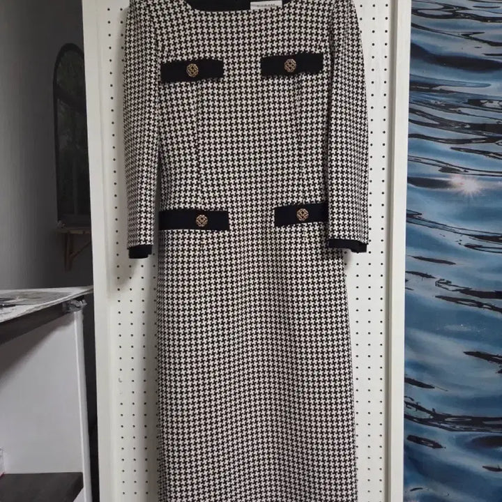 [BUNJANG] Michaa Houndstooth Square Neck Dress / 미샤 michaa 스퀘어넥 하운드투스 원피스 55