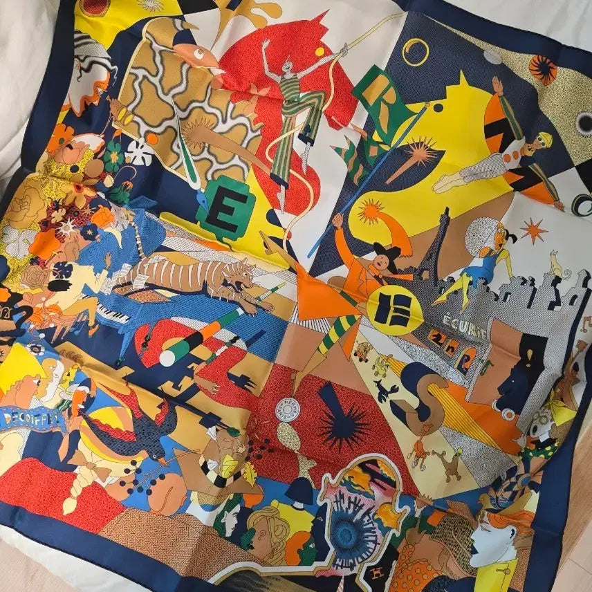 [BUNJANG] Hermès Carré Ca Décoiffé 90 Silk Scarf / 에르메스 까레 Ca Decoiffe