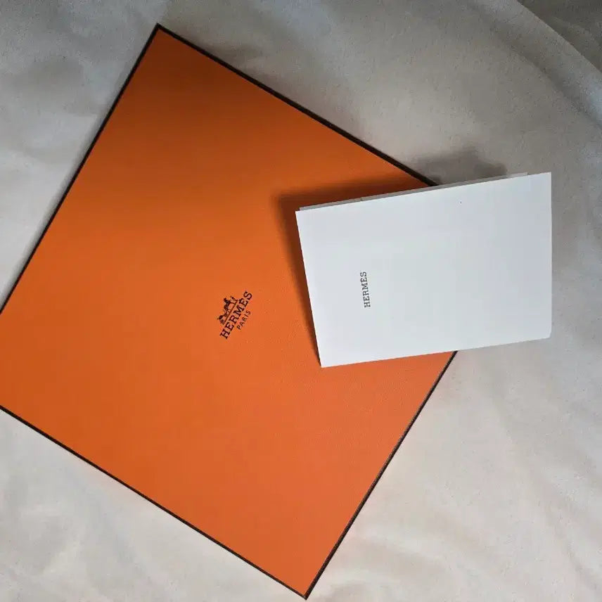[BUNJANG] Hermès Carré Ca Décoiffé 90 Silk Scarf / 에르메스 까레 Ca Decoiffe