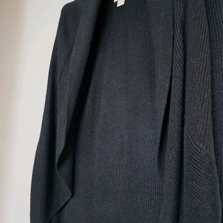 [BUNJANG] H&amp;M 블랙 가디건 S 사이즈 / H&amp;M 블랙 가디건 S 사이즈