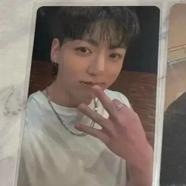 [BUNJANG] BTS Jungkook Golden Lucky Draw Photocard / 방탄 bts 정국 골든 럭드 일본 유니버셜 럭키드로우 포카