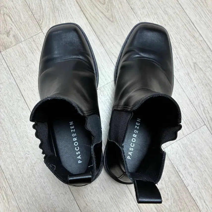 [SOLD OUT] [새상품급] 파스코로젠 첼시 부츠 블랙 (255~260)
