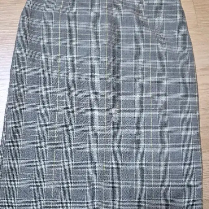 [BUNJANG] Topgirl Check Midi Skirt Size 26 / 탑걸 체크스커트26