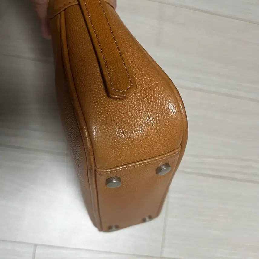 [BUNJANG] Minitmute Baton Micro Camel Handbag / 미닛뮤트 바톤 마이크로 카멜