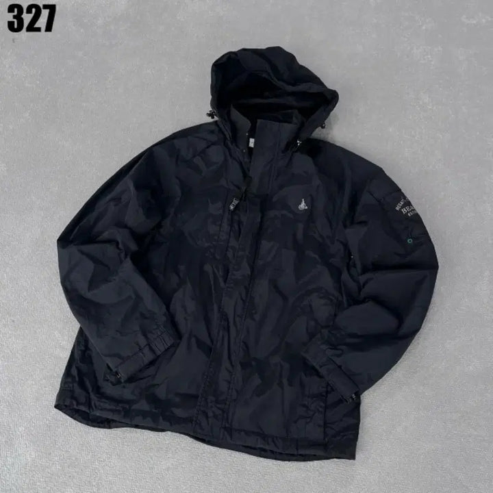 [BUNJANG] Beanpole Black Hooded Windbreaker Jumper / 빈폴 블랙 후드 바람막이 점퍼