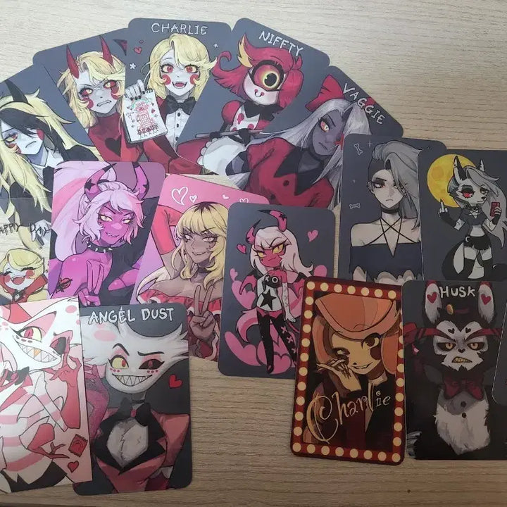 [BUNJANG] Hazbin Hotel &amp; Helluva Boss Character Photocard Bundle / 일괄 해즈빈 헬루바 포토카드 판매 찰리 니프티 허스크 베로시카 스톨라스