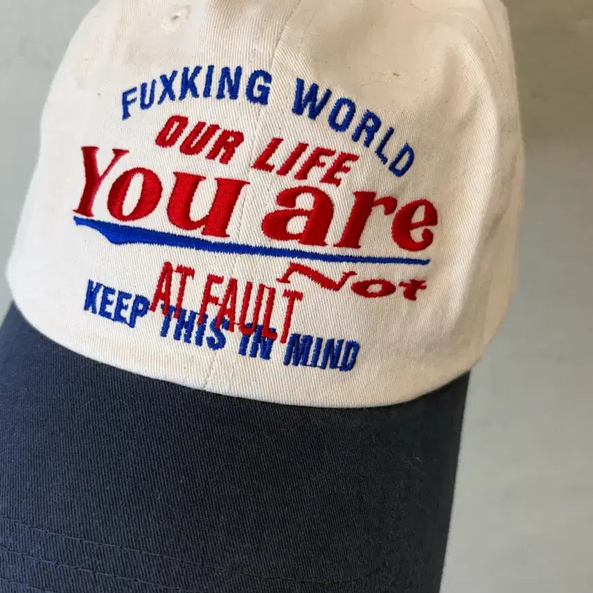 [SOLD OUT] 디파이클럽로버스 배색 볼캡