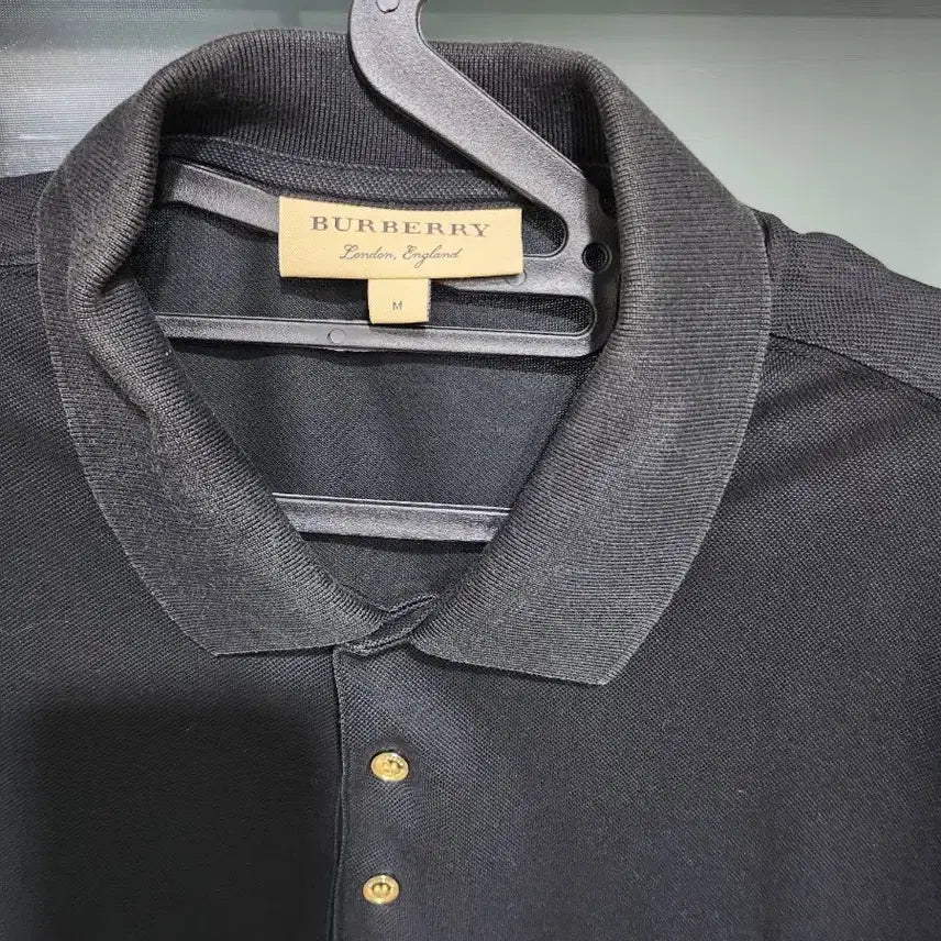 [BUNJANG] Burberry Black Polo Shirt / 버버리 블랙 반팔 폴로 티셔츠