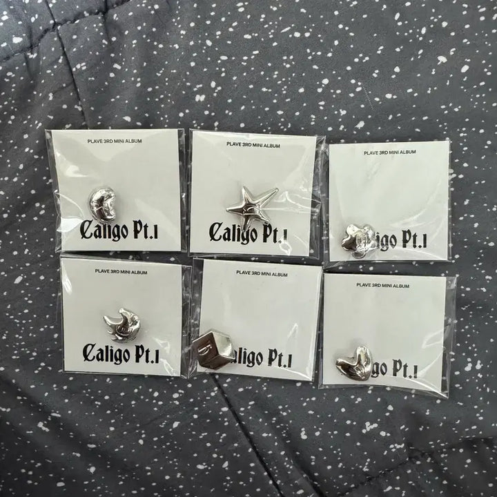 [BUNJANG] PLAVE Keychain Carabiner Bundle Set / 플레이브 슈참 카라비너 일괄 판매