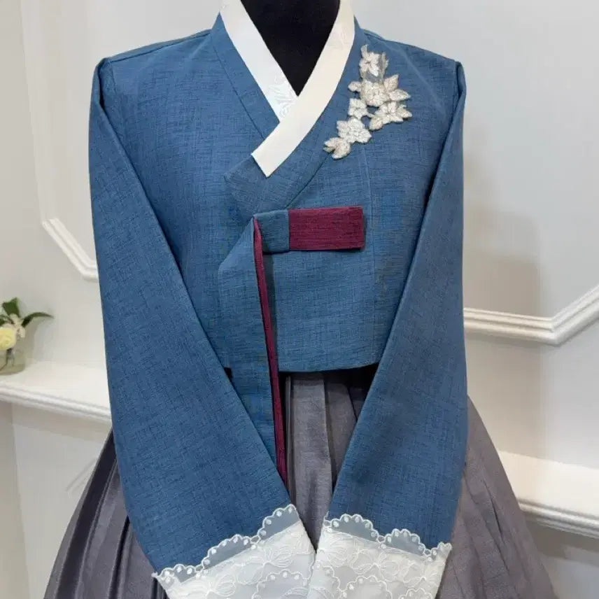 [BUNJANG] Elegant Blue Hanbok / 청색 단아한 한복