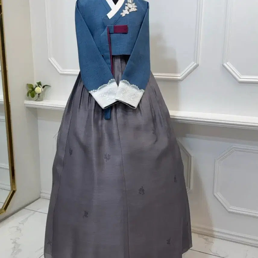[BUNJANG] Elegant Blue Hanbok / 청색 단아한 한복