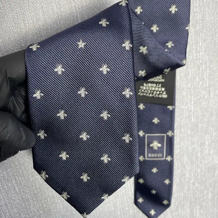 [BUNJANG] Gucci Silk Necktie / 구찌 실크 벌 넥타이