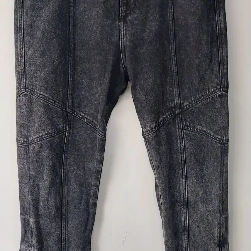 [BUNJANG] Wooyoungmi 50 Washed Black Biker Jeans / 우영미 50/34~36 바이커진. BW. A.