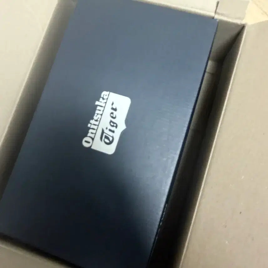 [BUNJANG] Onitsuka Tiger GSM Black Sneakers / 오니츠카타이거 gsm블랙 275